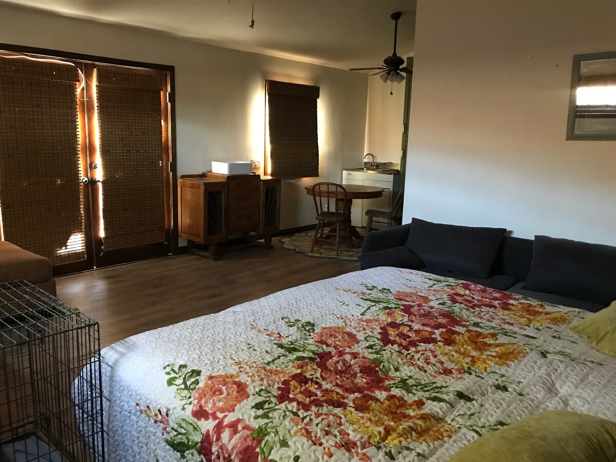 Photo - 33233 Canyon Quail Trl Unit Mother n law's quarters