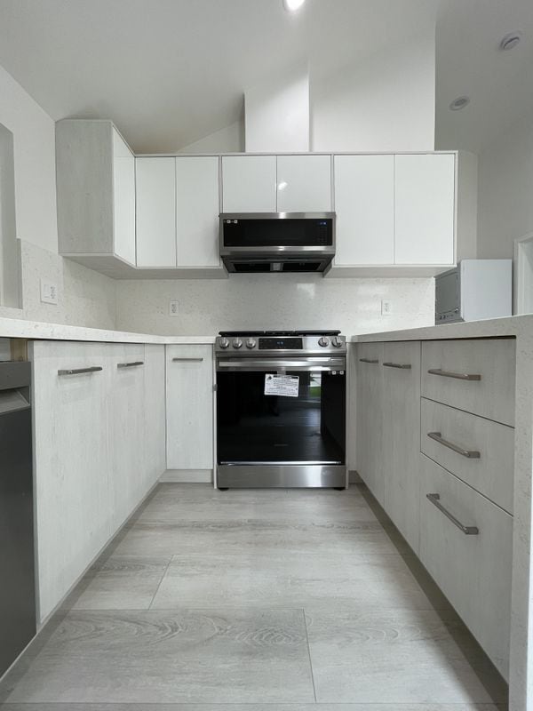 Photo - 7022 Semrad Rd