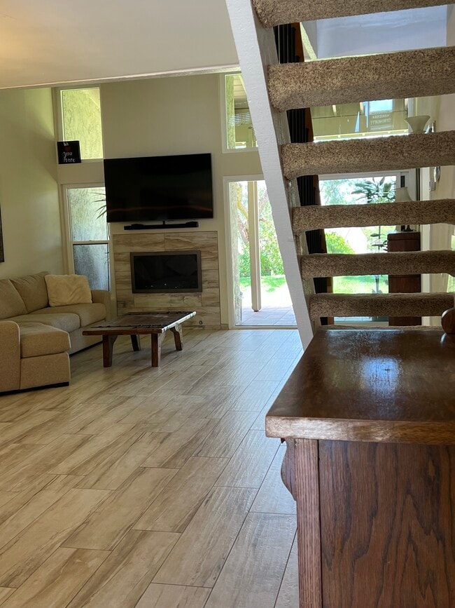 gas fireplace - 17738 Valle de Lobo Dr Unit Stoneridge Chateau Condos