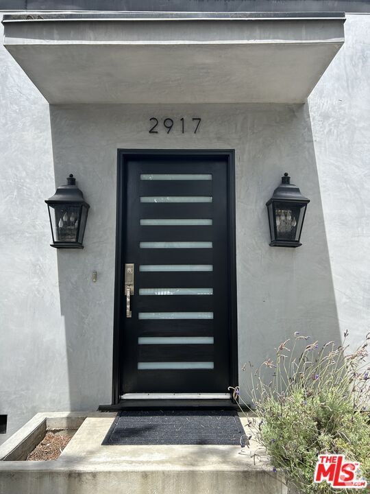 Building Photo - 2917 Urban Ave Rental