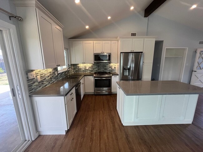 Photo - SPACIOUS 3BD/2BA SINGLE FAMILY HOME IN CLA...