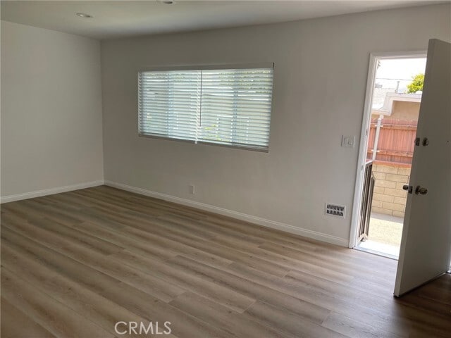 Photo - 1143 Raymond Ave