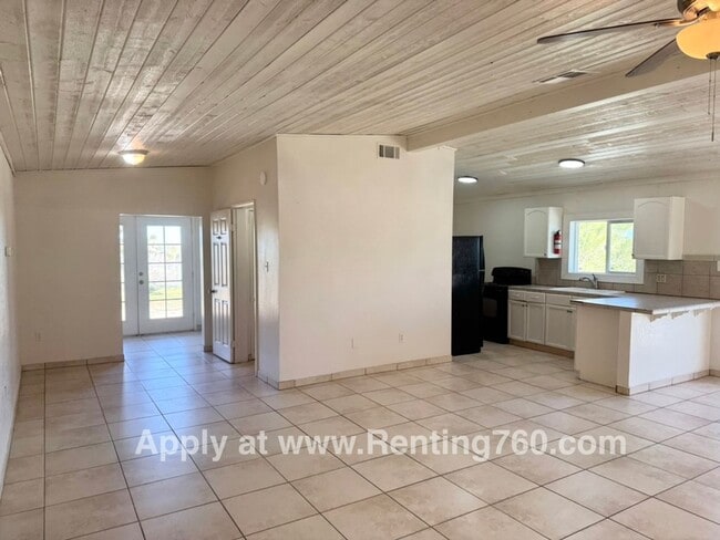 Photo - 57212 Chipmunk Trail Unit A - 57212 Chipmunk Trail