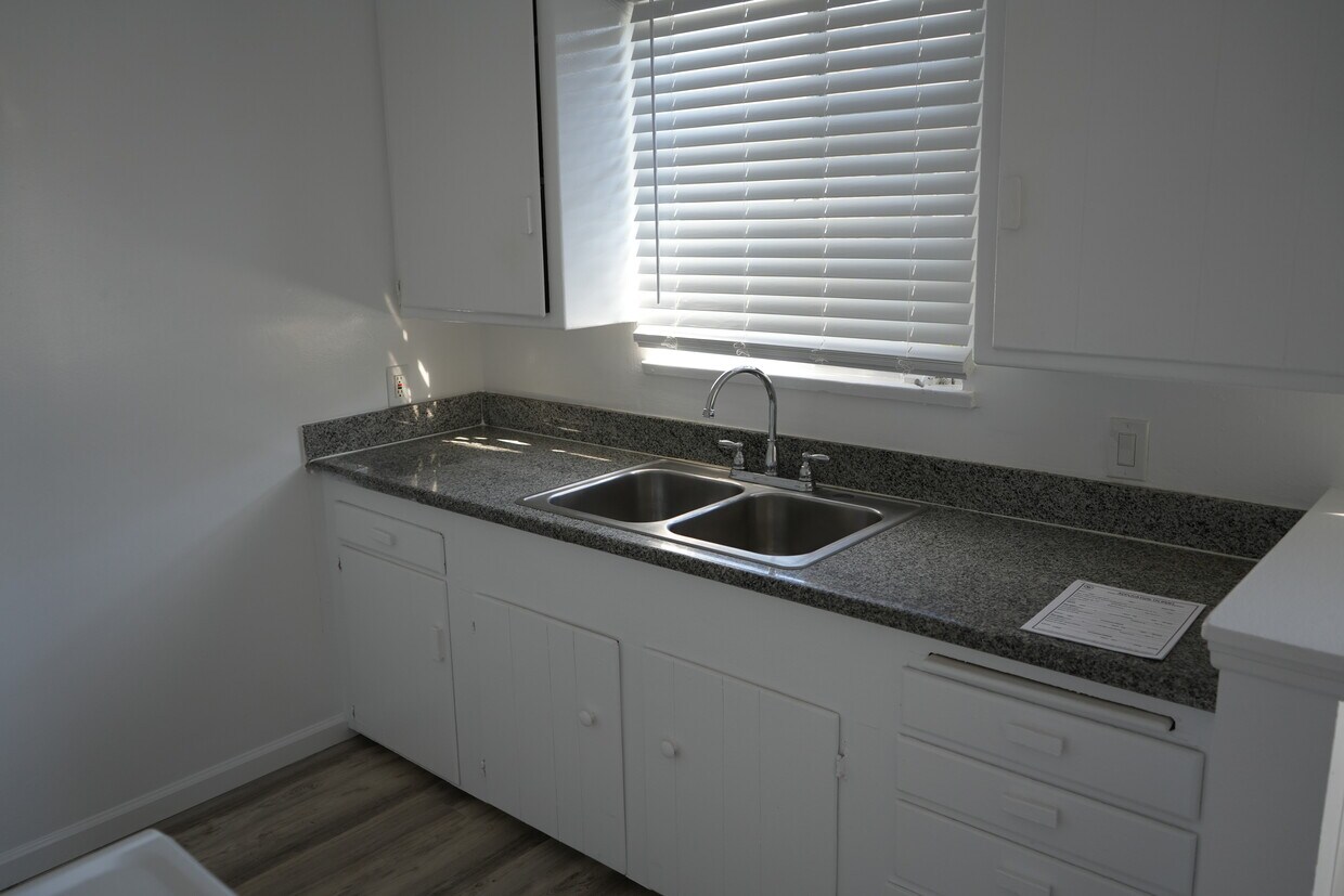 Floor Plan - 2 Bedroom 1 Bathroom