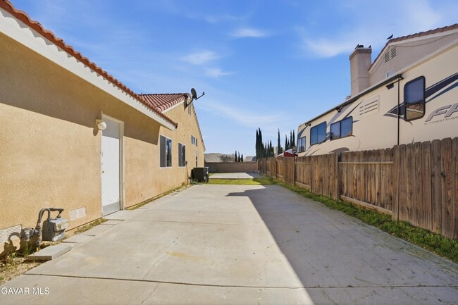 Photo - 44762 Shadowcrest Dr