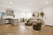 Photo - 5729 Willowcrest Ave Unit 5729