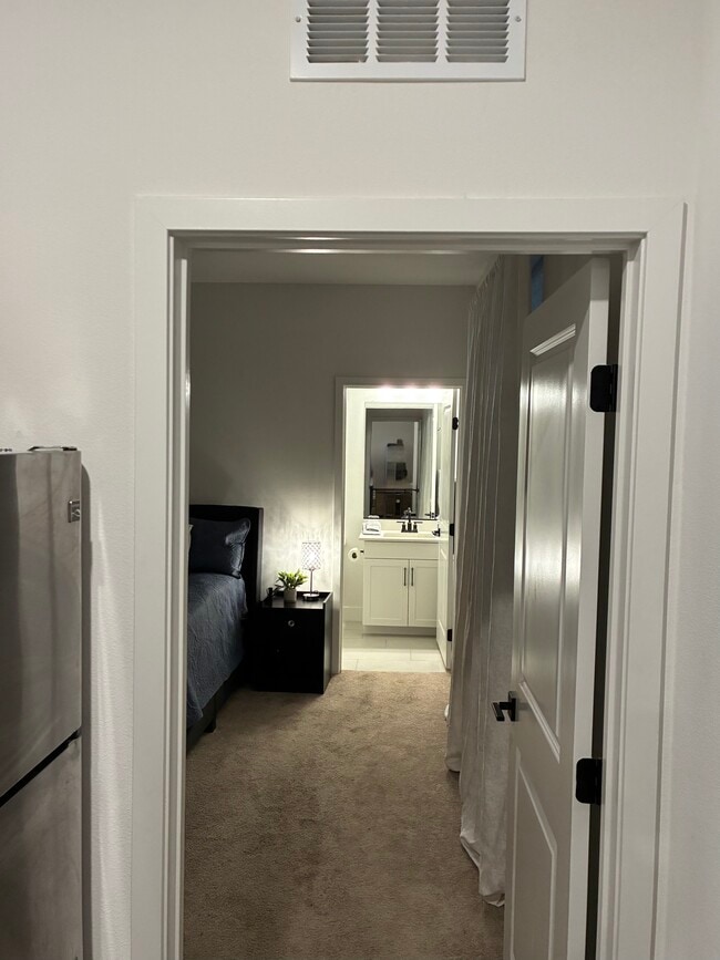 Photo - 84098 Caviano Dr