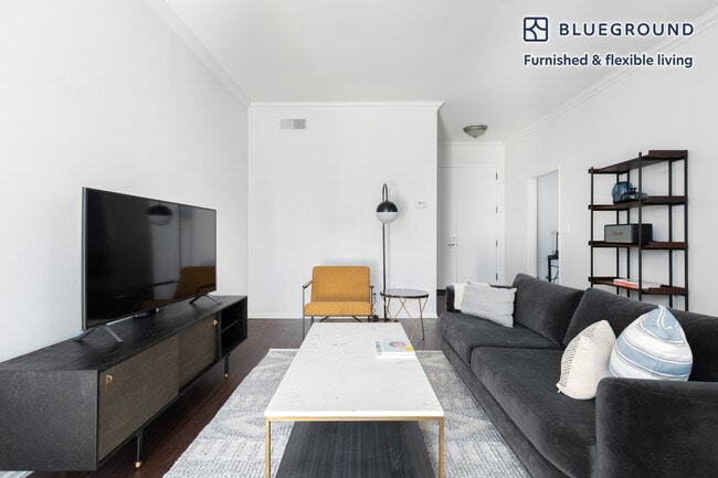 Photo - 467 Arnaz Dr Unit FL4-ID369