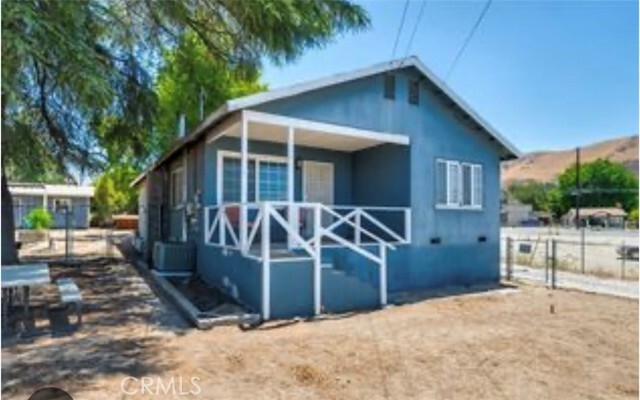 Building Photo - 1362 Garnet St Rental