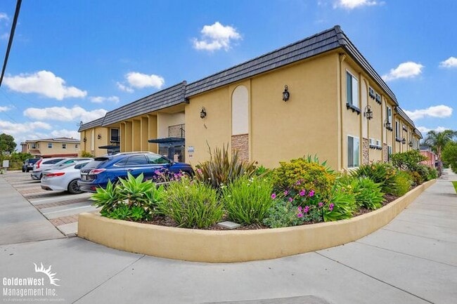 Building Photo - Charming 1Bdm 1Ba Condo in Imperial Beach! Unit APT 9