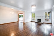 Photo - 2924 Manning Ave