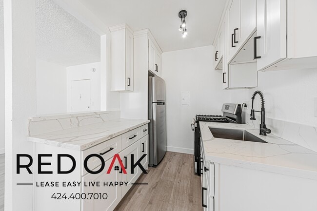 Photo - 5119 Fountain Ave Unit 209