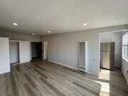 Photo - 1253 Havenhurst Drive