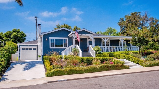 Single story, 4 bedroom, plus detached off... - Single story, 4 bedroom, plus detached off... House