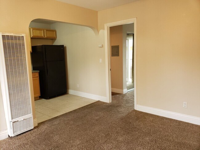 Photo - 320 J. Ave. #90