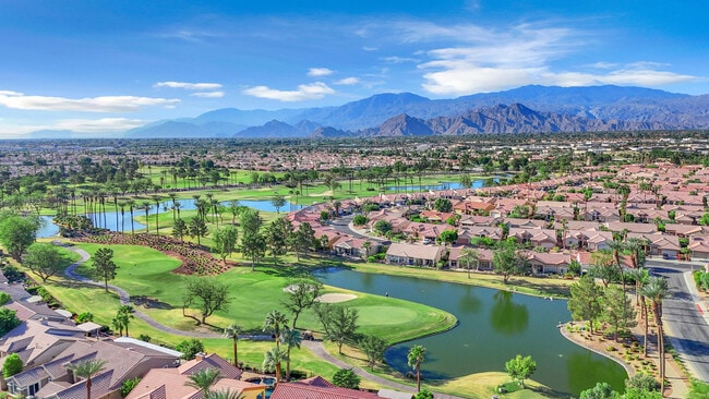 Photo - 37468 Westridge Ave