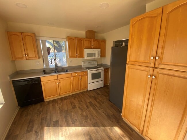 Photo - Leisure Village