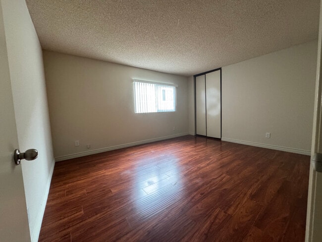 Photo - 1670 Manning Ave Unit 107