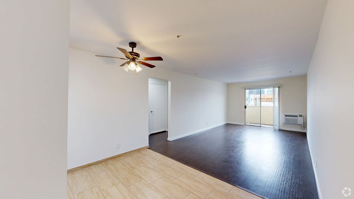 3D Tour - 750 S. Carondelet St.