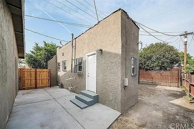 Photo - 803 E 89th St