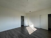 Photo - Pro Service Realty - R20801-20801 Unit B