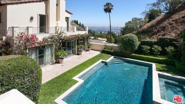 Photo - 1693 Marmont Ave