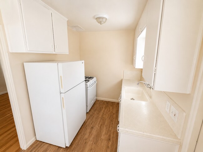 Photo - 2628-30 Juan St Unit 2628 Juan St.