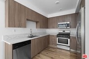 Photo - 5229 Willowcrest Ave