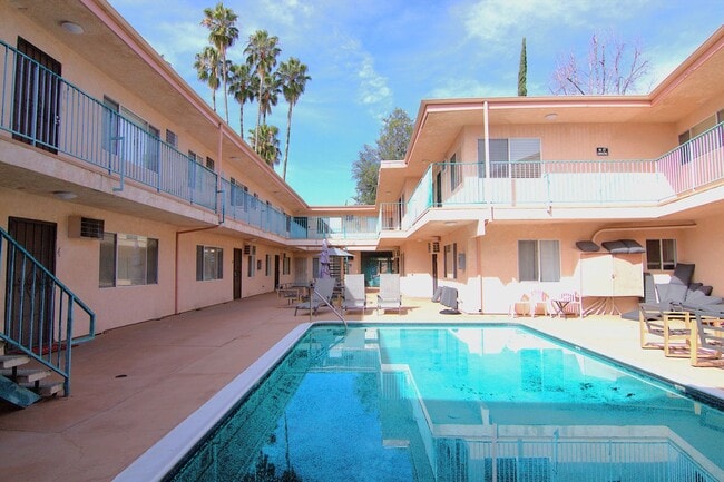 Photo - Hidden Gem in Royal Tampa | Prime Victory & Tampa Location | 2BR with Private Condo Unit 9