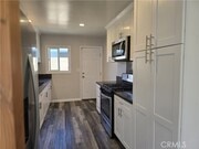 Photo - 546 N Batavia St Townhome
