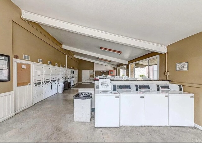 Photo - 23306 Marigold Ave Unit W104