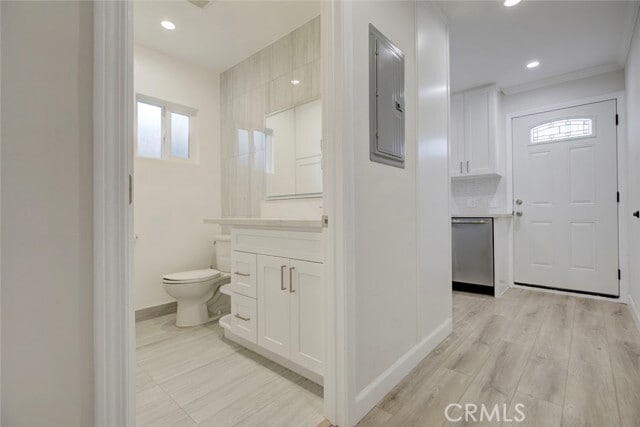 Photo - 15115 Covello St