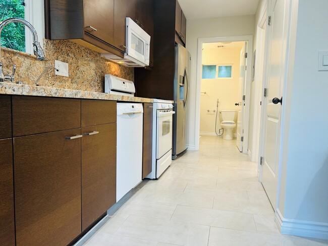 Photo - 23348 Hatteras St Unit 1 bedroom