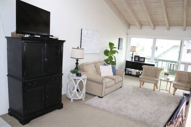 Photo - 5143 Neptune Sq