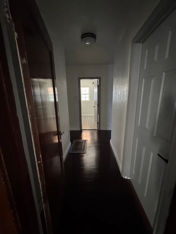 Photo - 2943 Chesapeake Ave