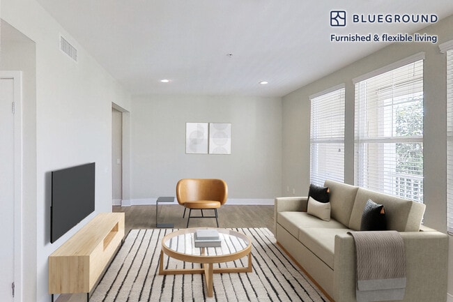 Building Photo - 1000 Lupine-SI FL3-ID11903A Unit SI FL3-ID11903A
