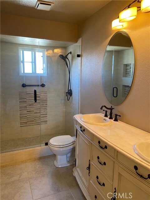 Photo - 52 Vía Pamplona