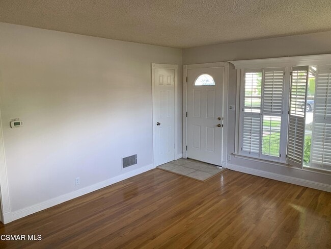 Photo - 7431 Cozycroft Ave