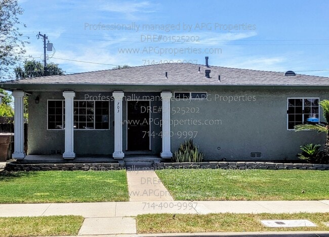 Photo - 703 S Citron St House