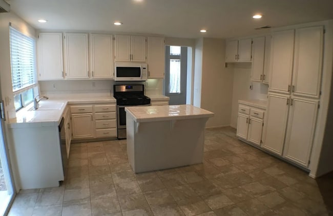 Photo - 4BR/3BA in Desirable Vail Ranch – Fireplace, Lofty Primary Suite & 3-Car Garage