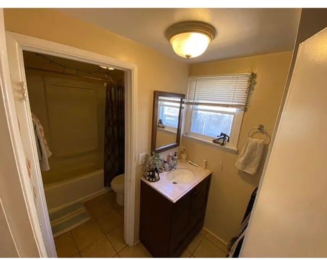 Photo - 205 Elmira Ave