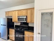 Photo - Spacious 3 Bed 2 Bath Home!