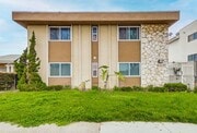 Photo - 536 S. Flower St Apartments