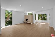 Photo - 9315 Lloydcrest Dr