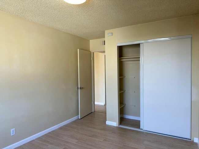 Photo - 1423 Edgewood Dr Unit A