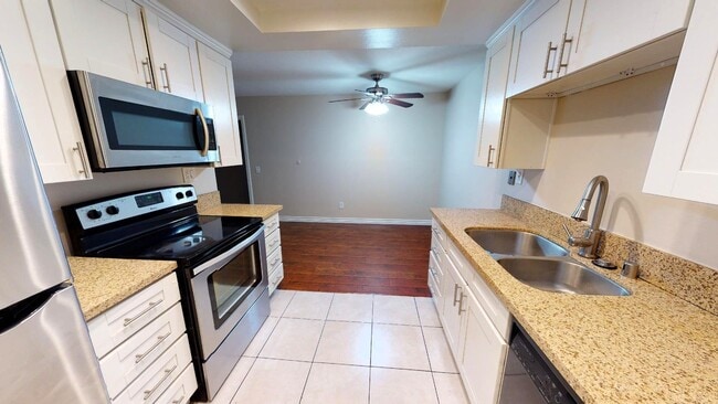 Photo - 2 Bed/2 Bath, Centrally Located in Brea!