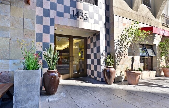 Photo - 1435 India St Unit 516