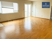 Photo - 4235 Kendall St