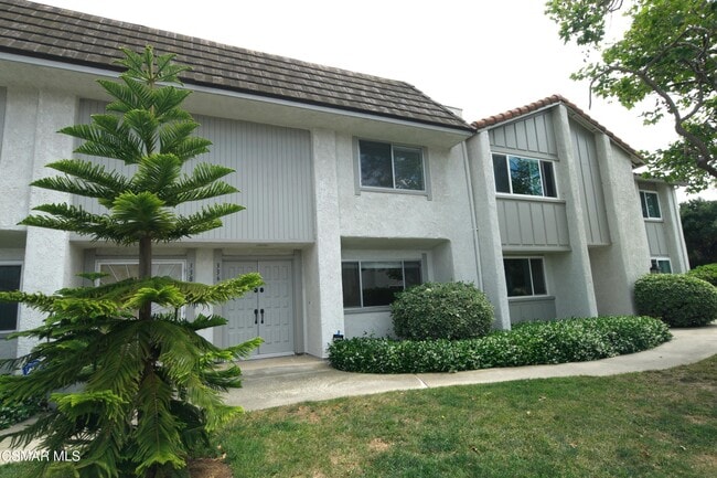 Photo - 336 Green Moor Pl