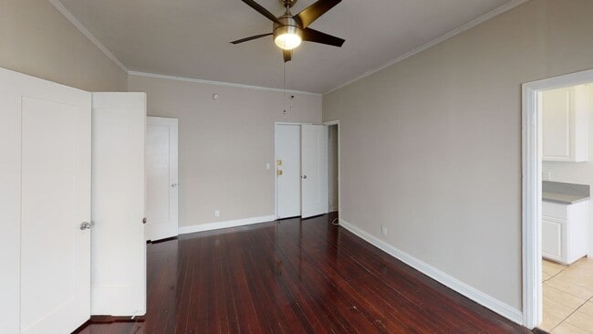Photo - Arwyn Manor Apartments...New York Style..Newly Remodeled Apartments...Hardwood Floors! CALL NOW!